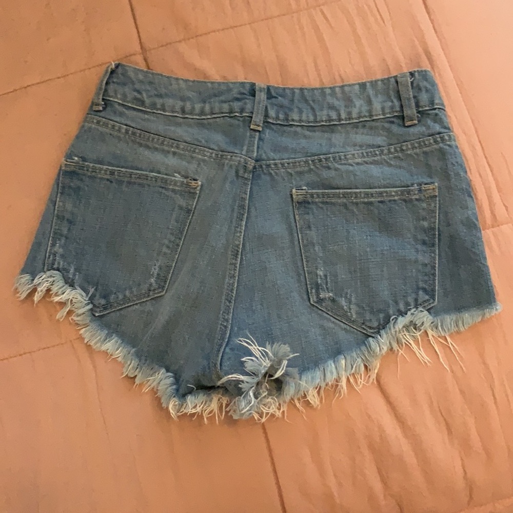 shorts - Picture 2 of 2